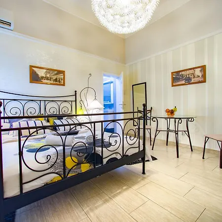 Apartament Charm Modern 2br Apt-free Parking Near